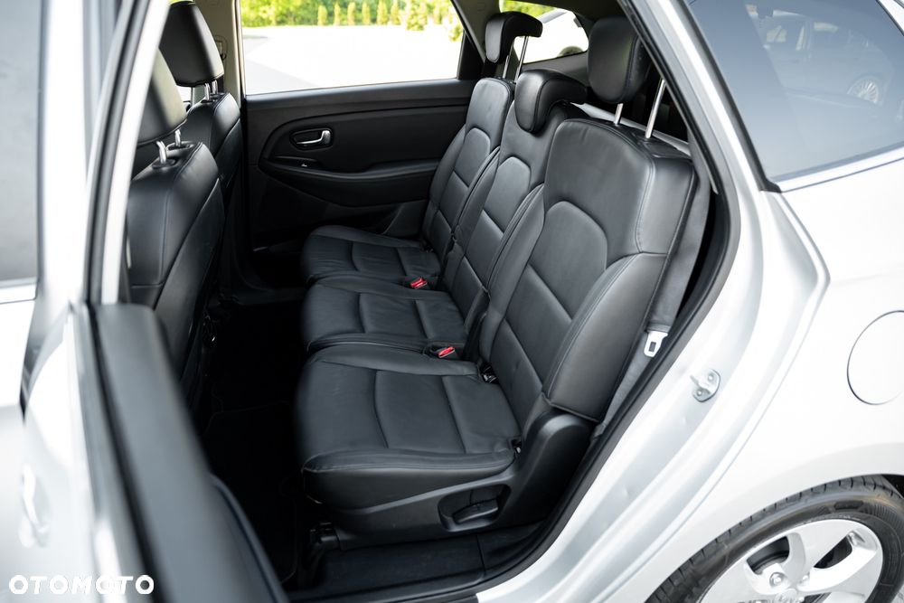 Kia Carens 1.7 CRDi 141 ISG Vision - 6