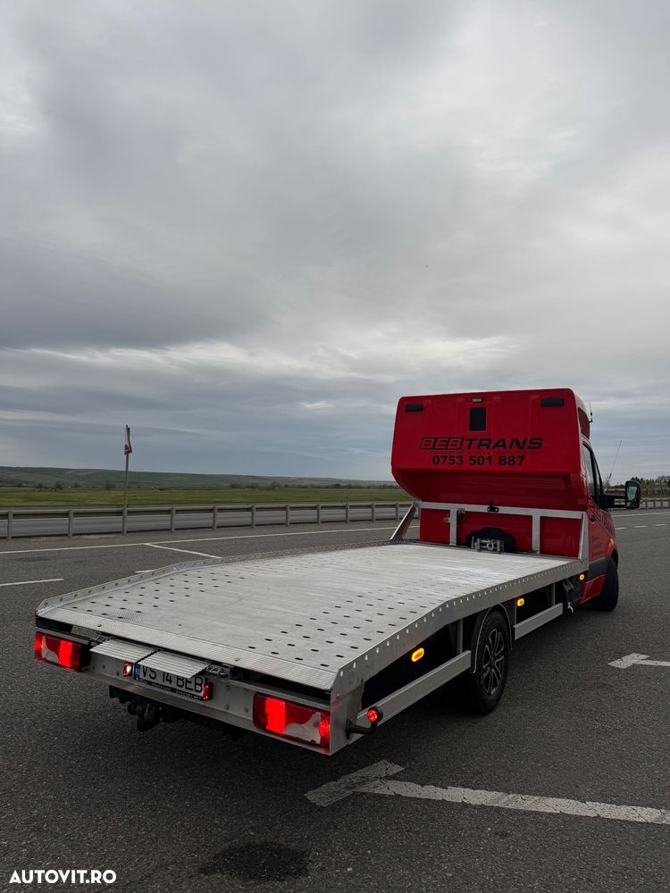 Mercedes-Benz Sprinter 319 - 4