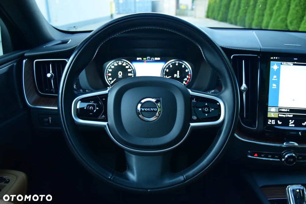 Volvo XC 60 B5 B AWD Inscription - 29