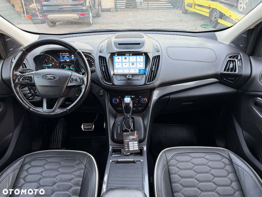 Ford Kuga Vignale 2.0 TDCi AWD - 18