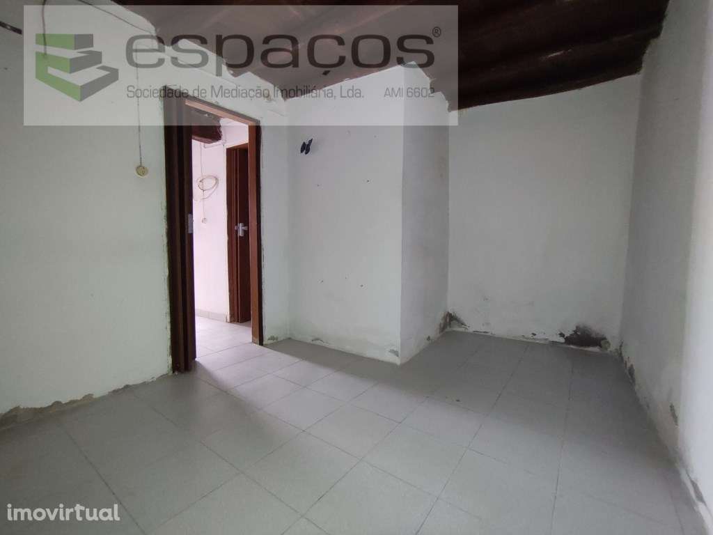 Pequena moradia - Ladoeiro - Grande imagem: 3/11