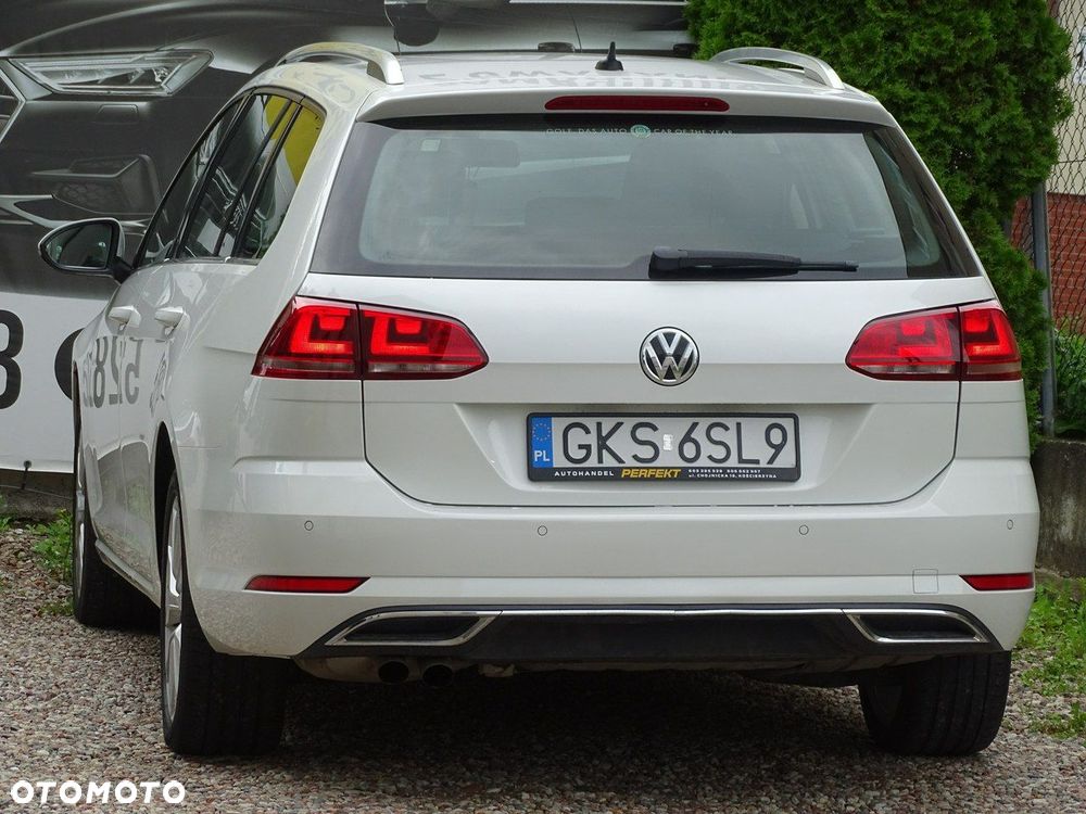 Volkswagen Golf - 11