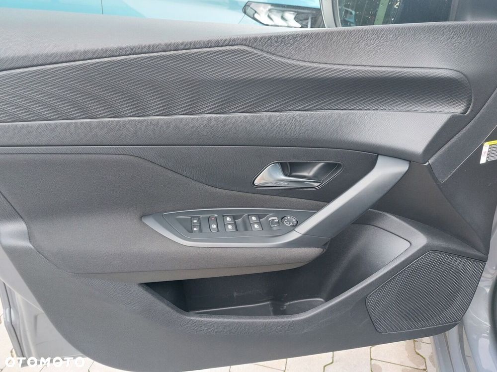 Peugeot 308 1.5 BlueHDi Active Pack S&S EAT8 - 14
