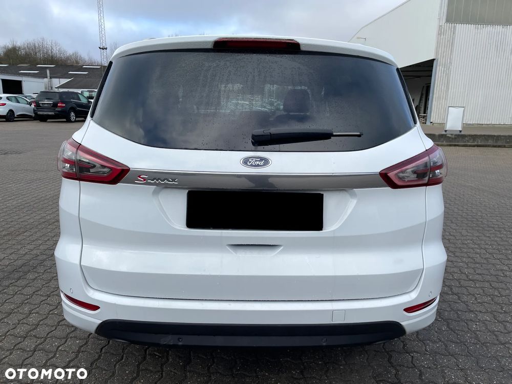 Ford S-Max 2.0 TDCi Titanium PowerShift - 4