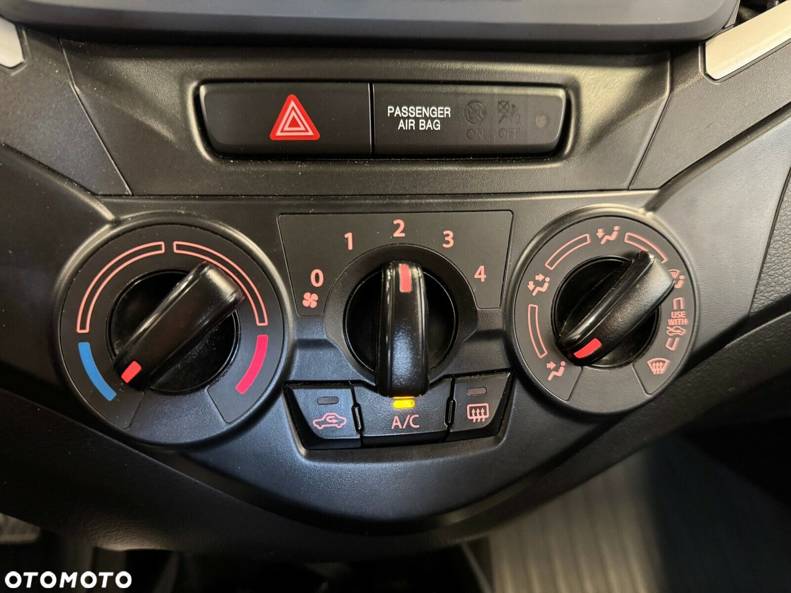 Suzuki Baleno 1.2 Premium Plus - 17