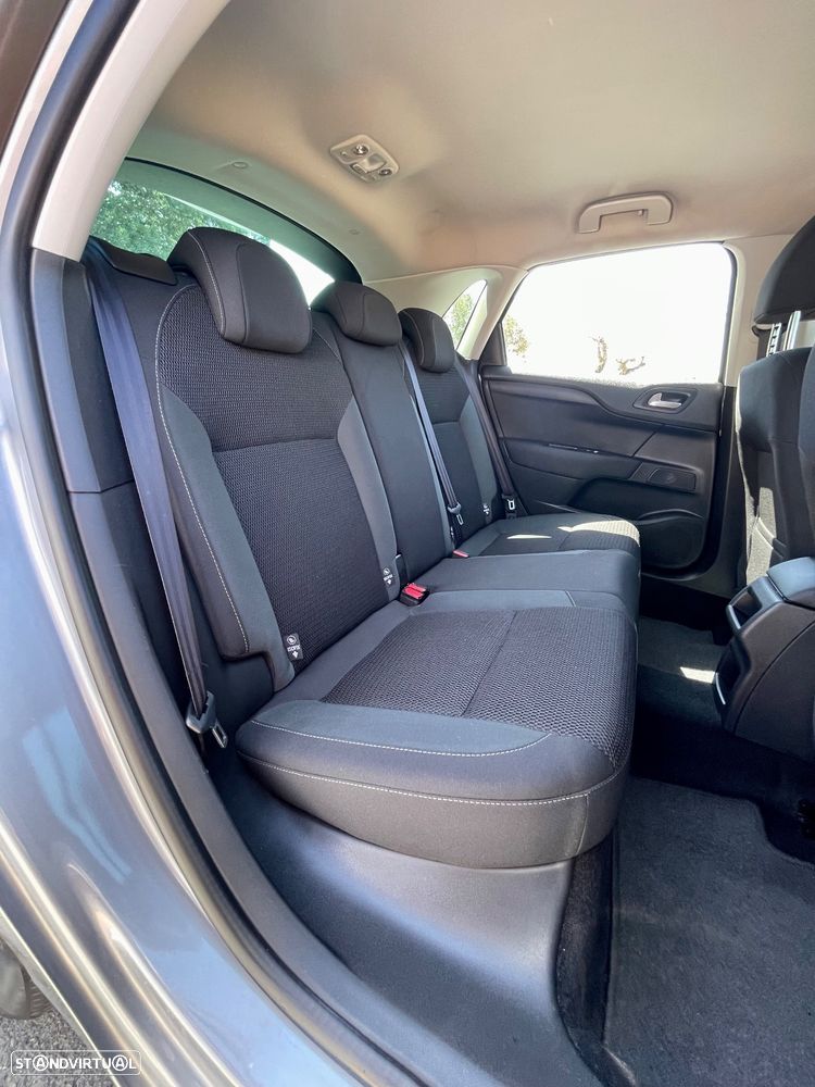 Citroën C4 1.2 PureTech Feel - 17