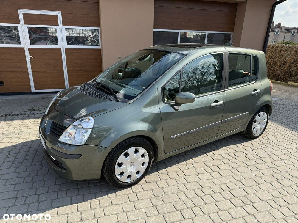Renault Modus 1.6 16V Privilege - 12