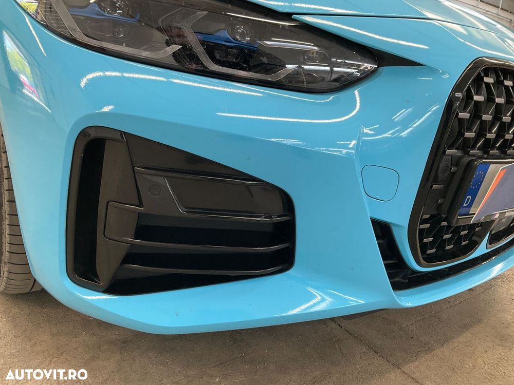 BMW M4 M440i xDrive - 29