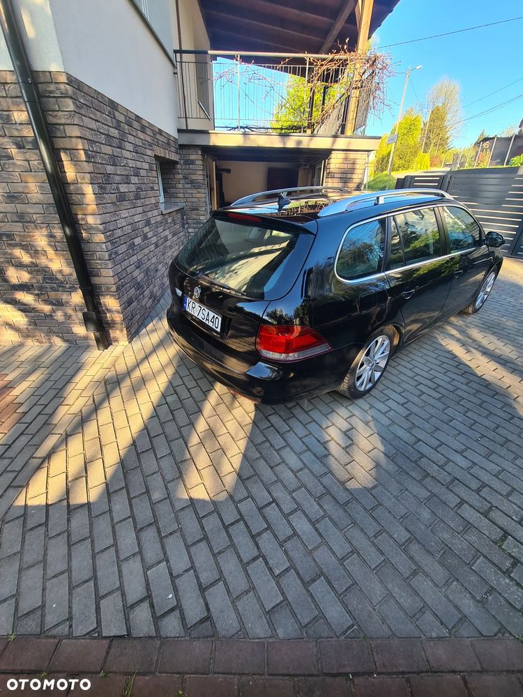 Volkswagen Golf 1.6 TDI DPF Highline - 10