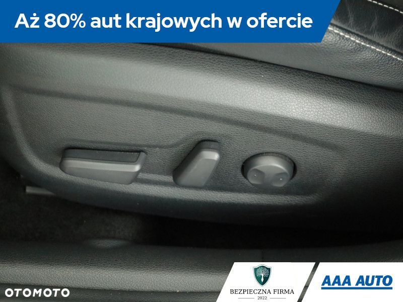 Kia XCeed - 11