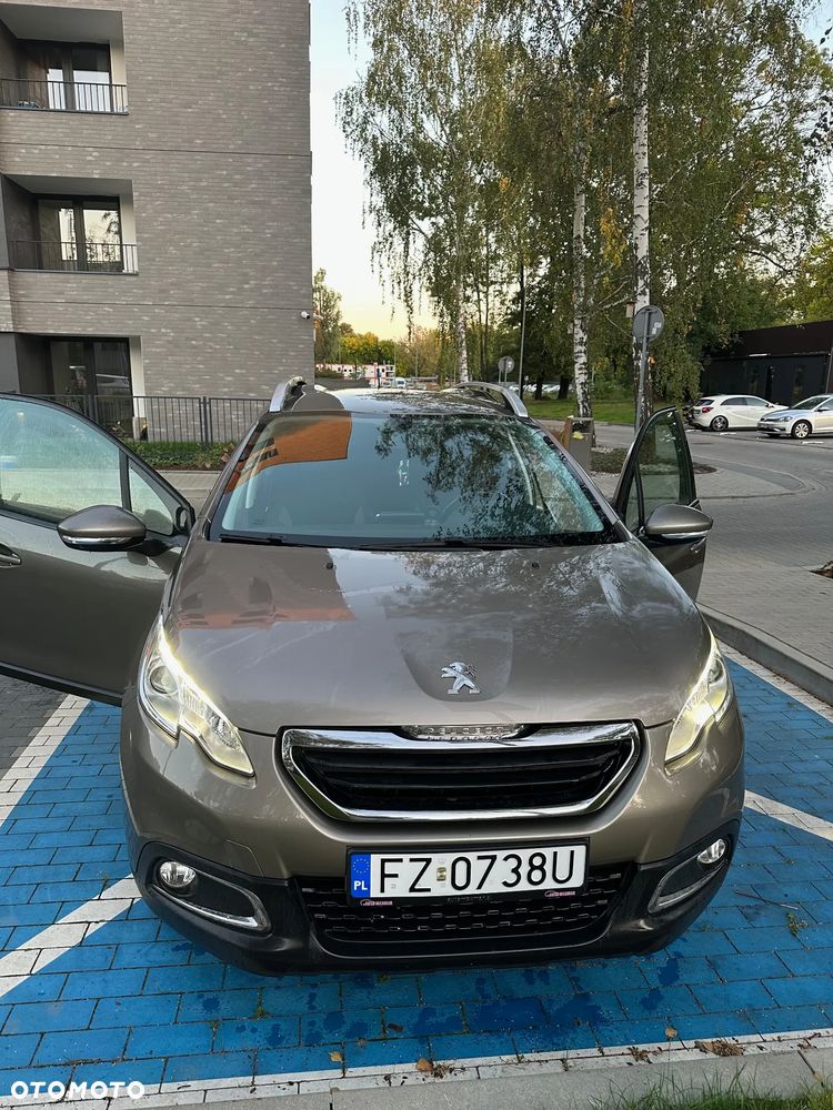 Peugeot 2008 1.2 Pure Tech Active S&S EAT6 - 3