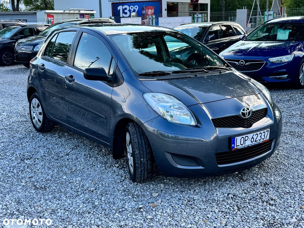 Toyota Yaris - 5