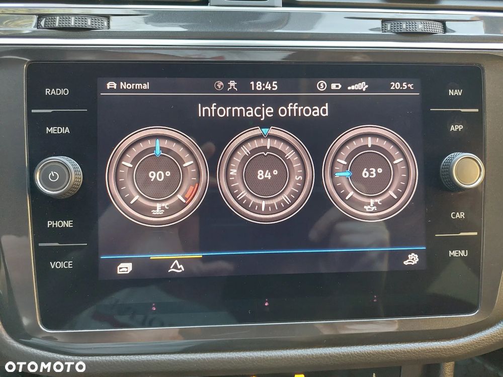 Volkswagen Tiguan - 30