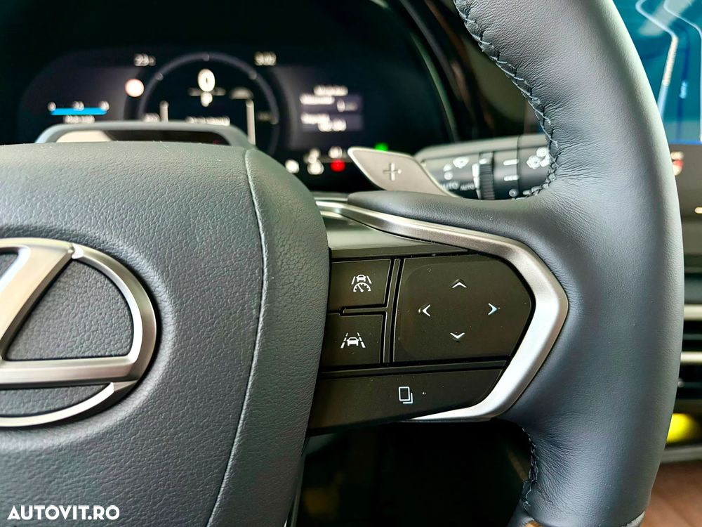 Lexus Seria RX 450h+ E-Four PHEV Luxury - 31