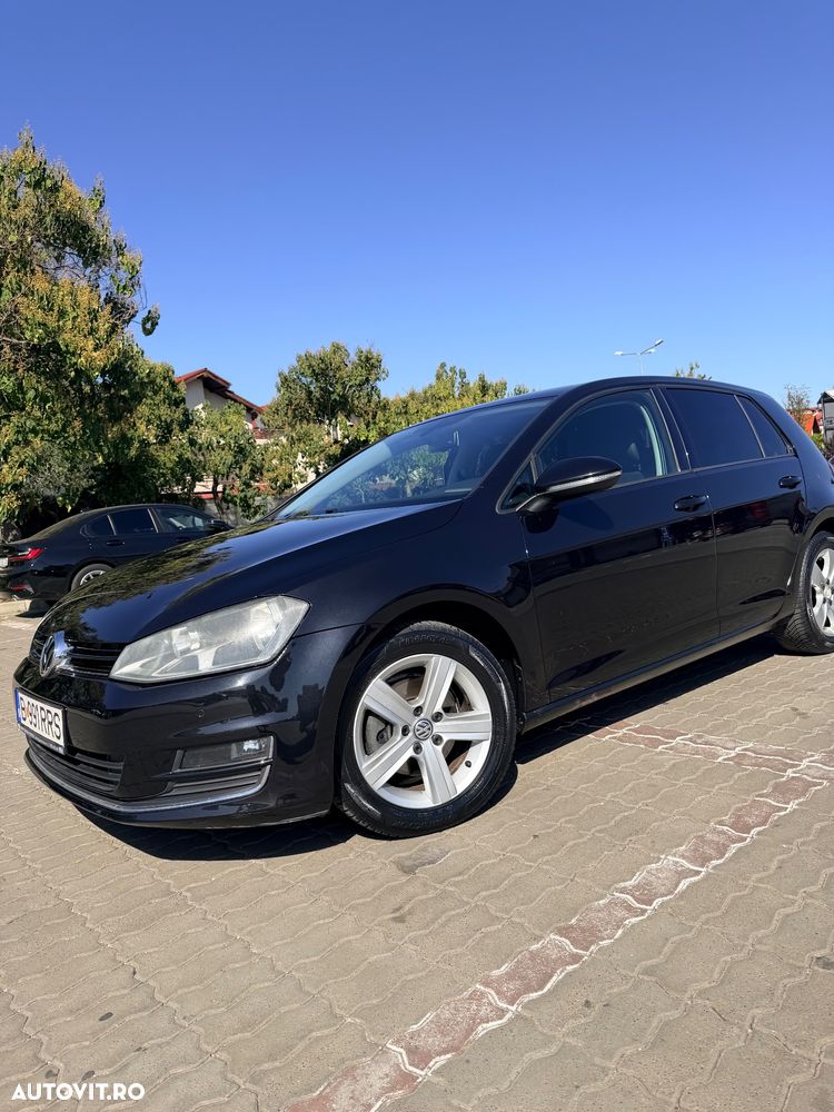 Volkswagen Golf - 3