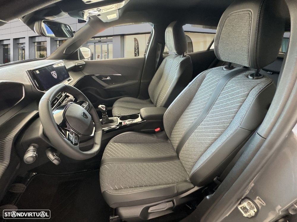 Peugeot 2008 1.2 PureTech Allure - 9