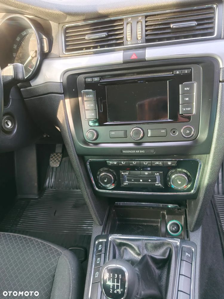 Skoda Superb 2.0 TDI Ambition Outdoor - 9