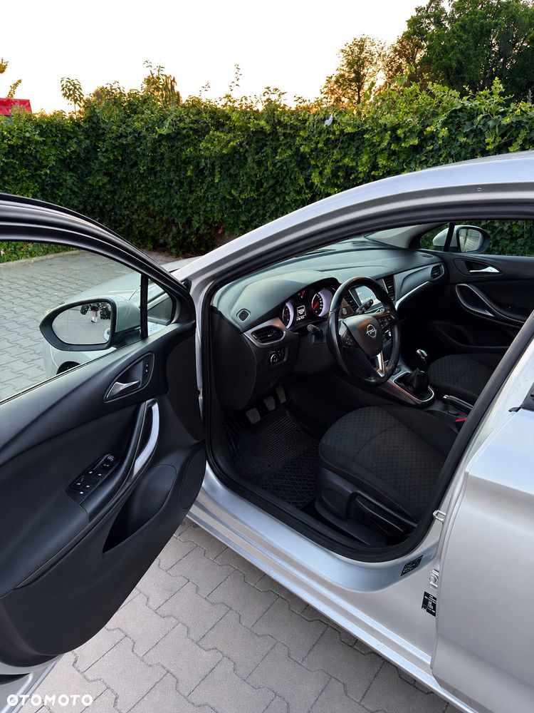 Opel Astra 1.4 T Enjoy - 13