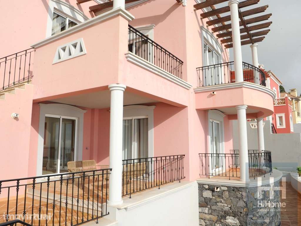 Moradia T3 no Palheiro Village com piscina e vista para a baía do F... - Grande imagem: 3/33