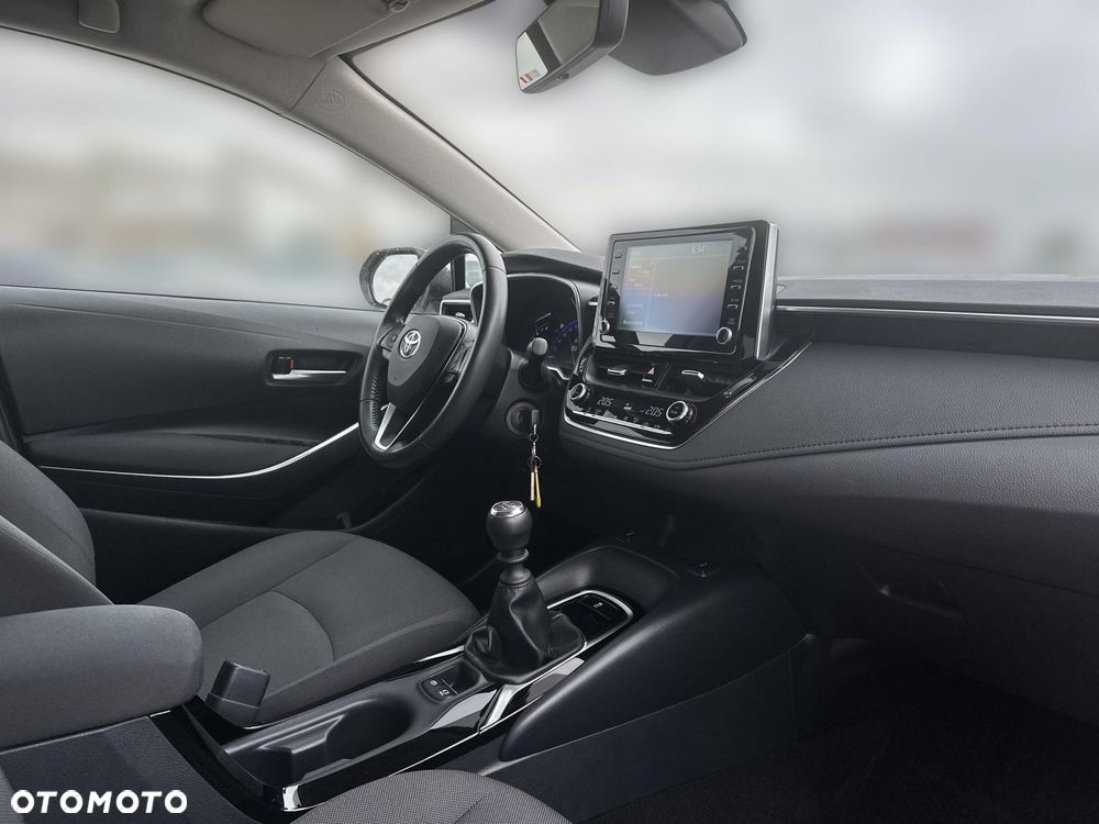 Toyota Corolla - 11