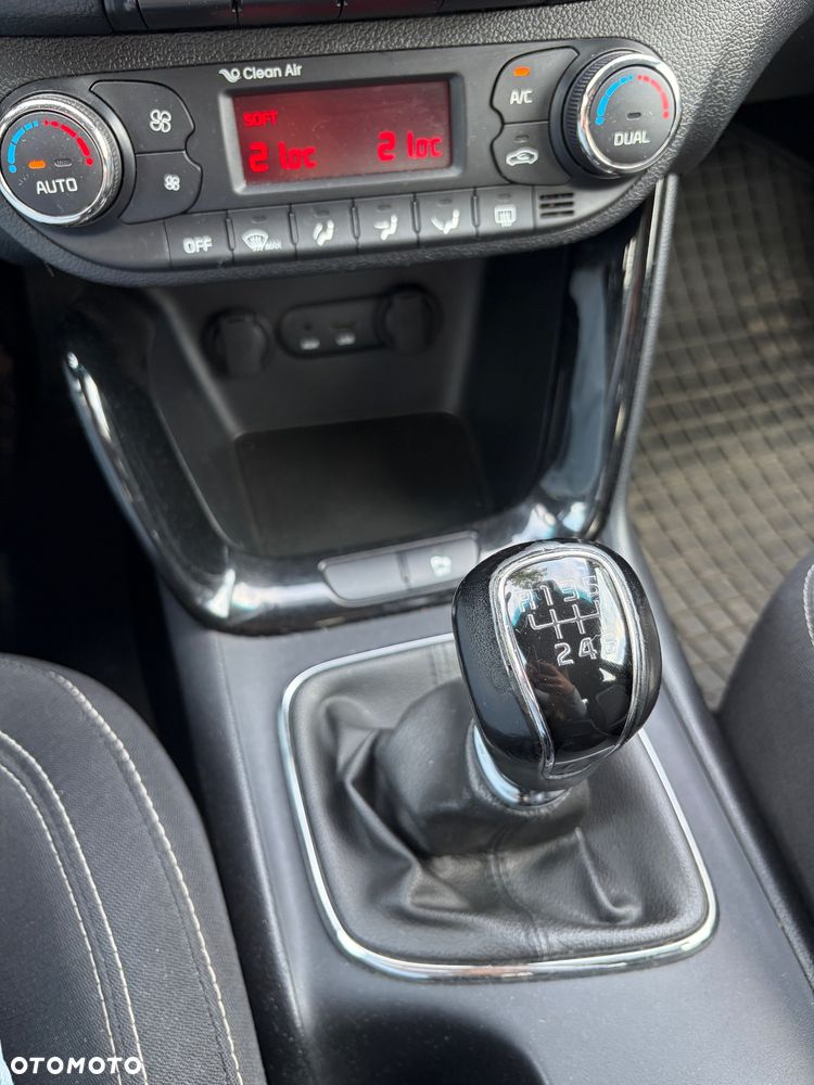Kia Ceed 1.6 GDI Business Line - 14