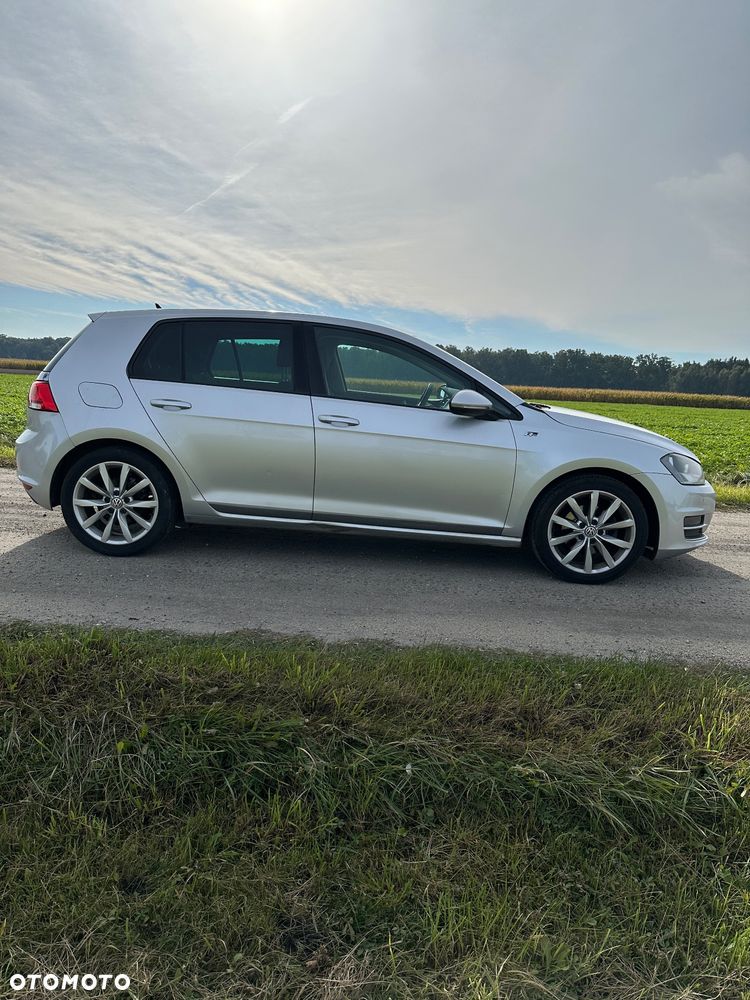 Volkswagen Golf - 4