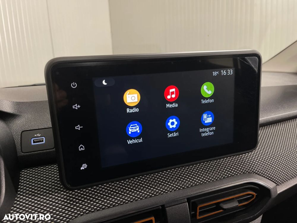 Dacia Sandero Stepway TCe 90 MT6 Comfort - 15