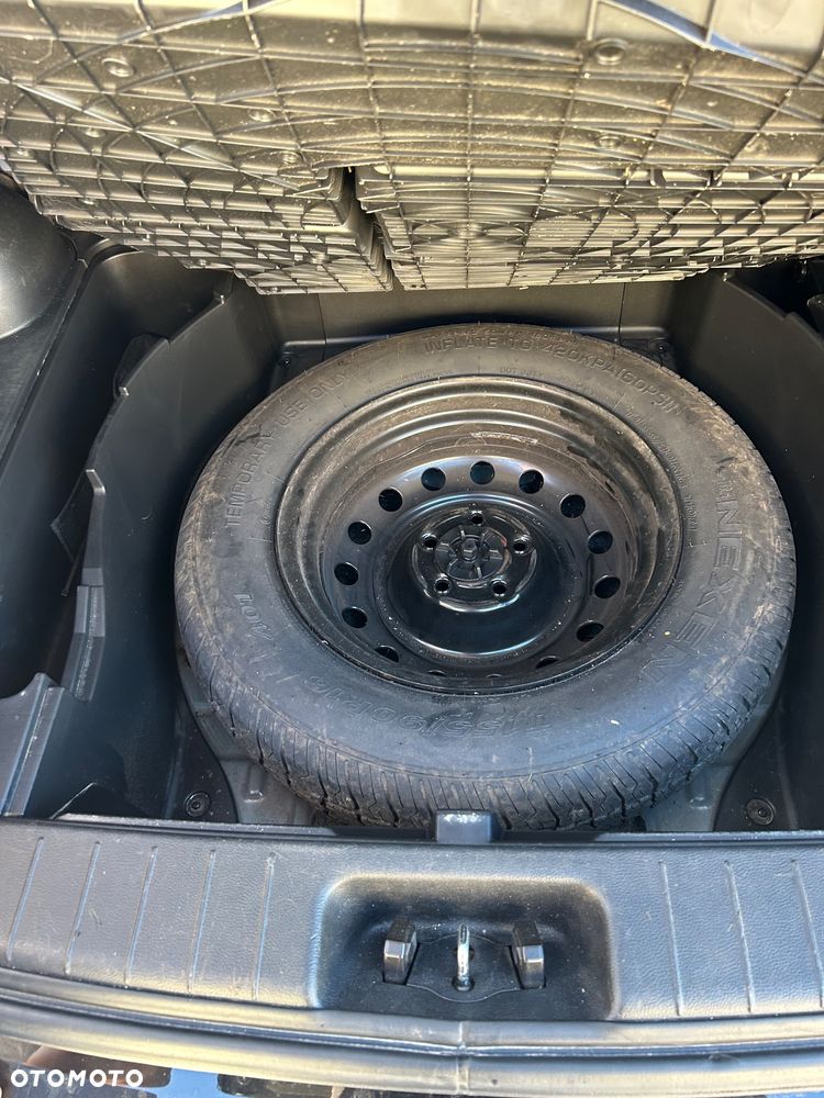 SsangYong/KGM Korando 2.0 E-XDi DPF 4WD Automatik Quartz - 21