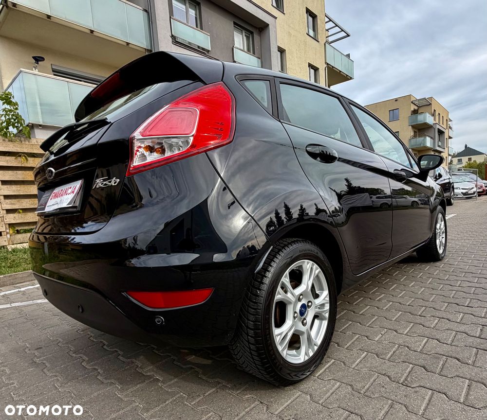 Ford Fiesta 1.25 Platinium X - 16