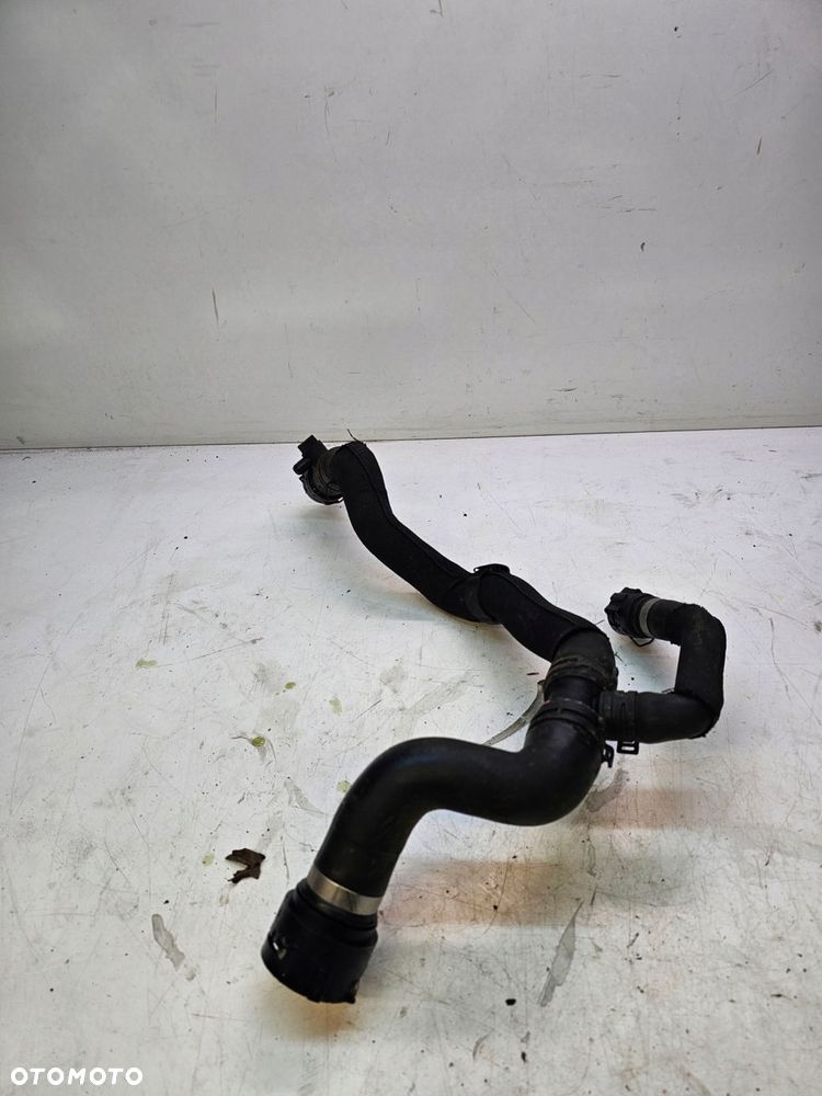 RURKA PRZEWÓD WODY AUDI Q5 8R 2.0 TDI 8R0121049B - 2