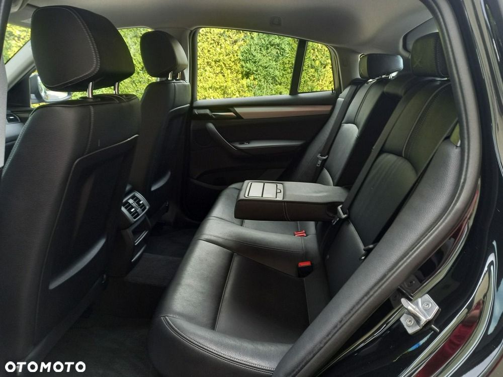 BMW X4 xDrive20d xLine - 28