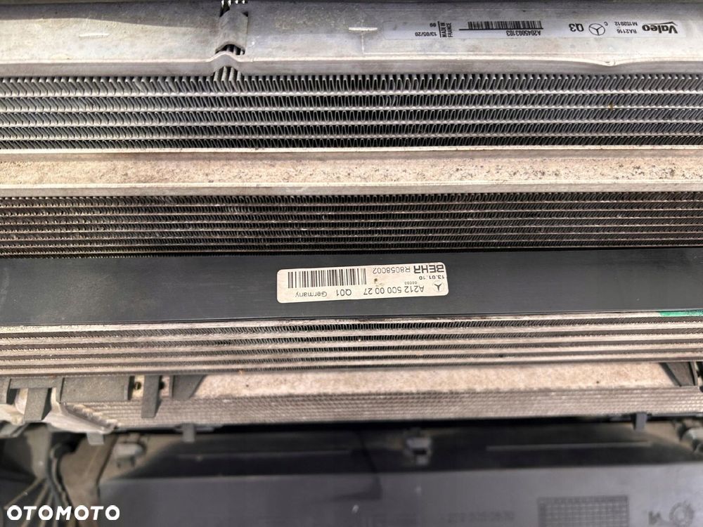 MERCEDES W204 C63 AMG KOMPLET CHŁODNIC WENTYLATOR - 5