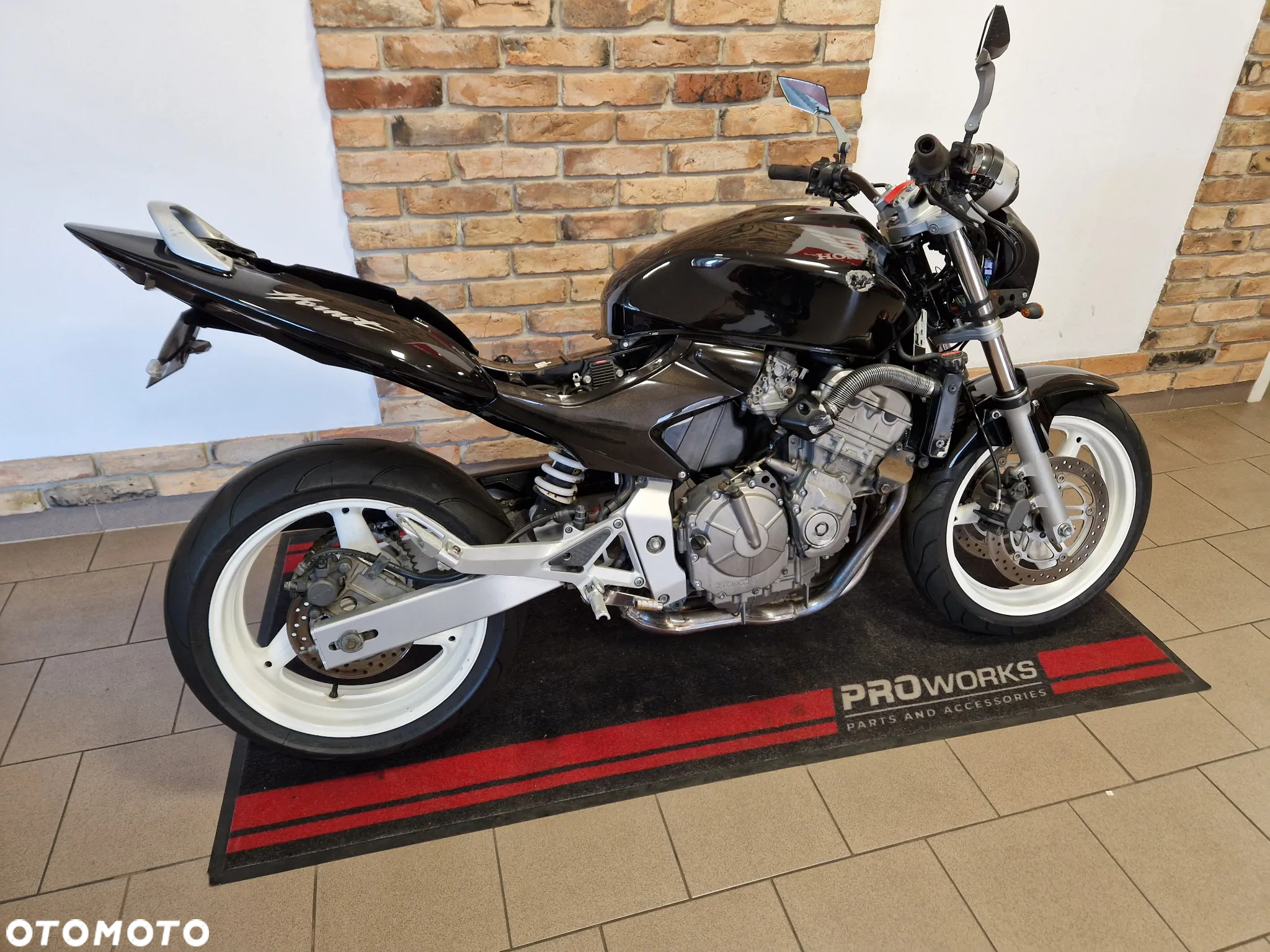 Honda Hornet - 3