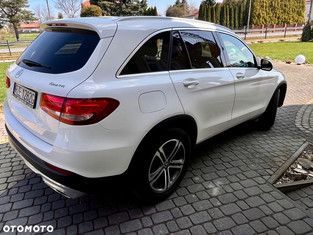 Mercedes-Benz GLC 300 4Matic 9G-TRONIC - 13