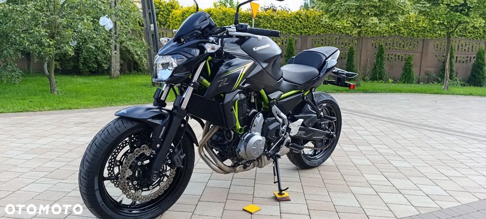 Kawasaki Z - 7