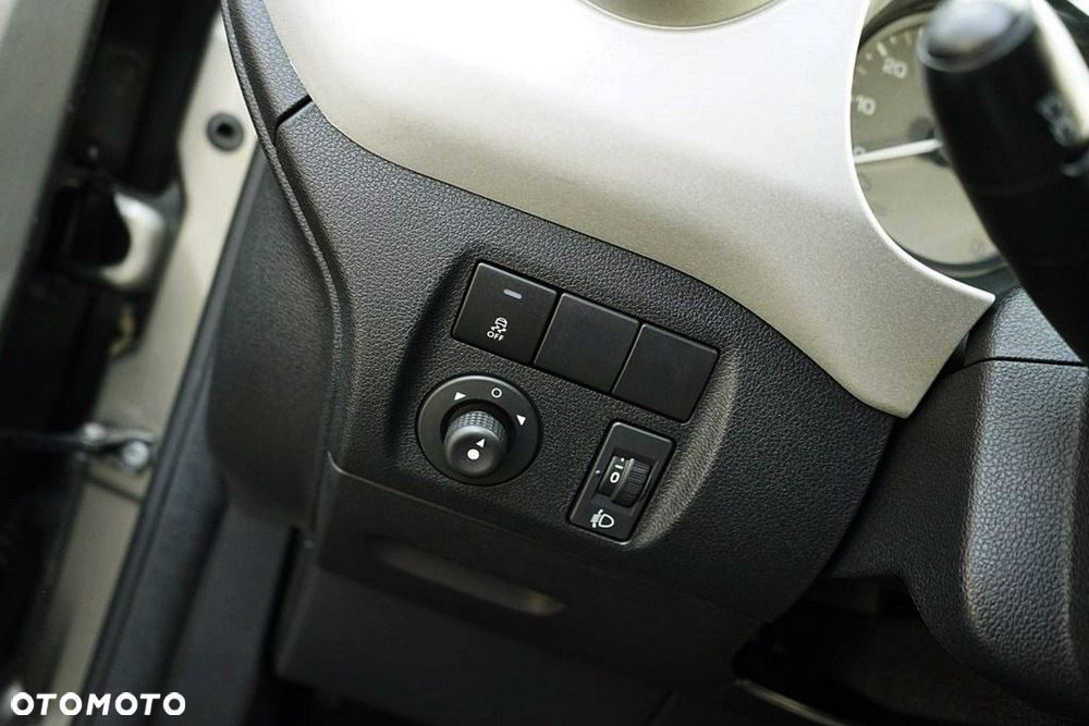 Citroën Berlingo - 16