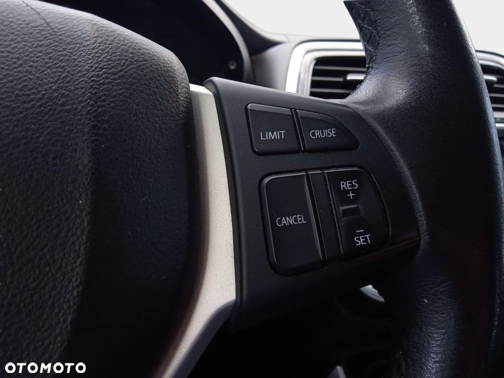 Suzuki SX4 S-Cross 1.0 T Premium - 16