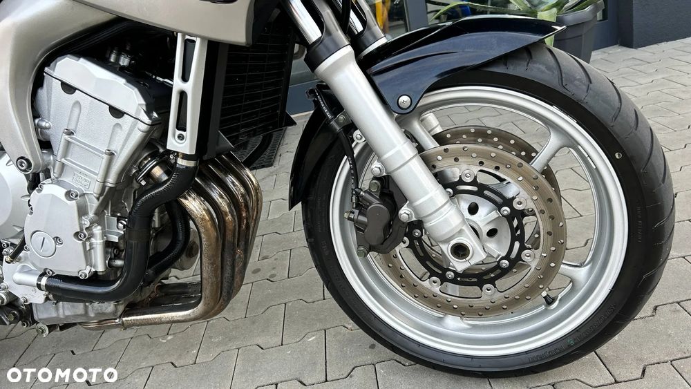 Yamaha FZ6 - 31