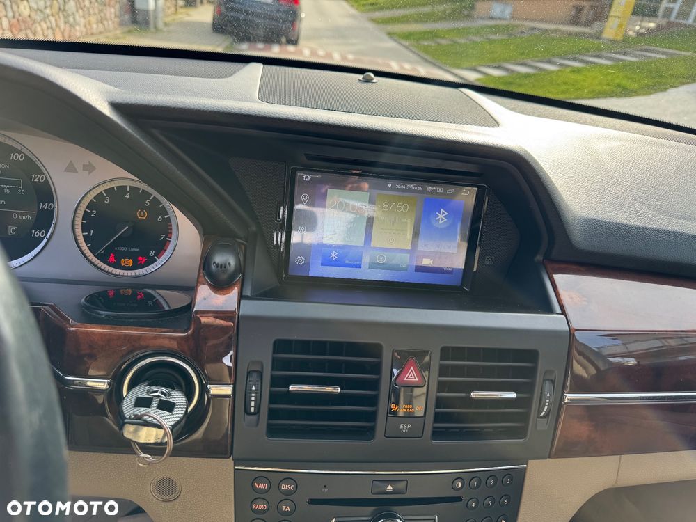 Mercedes-Benz GLK - 8