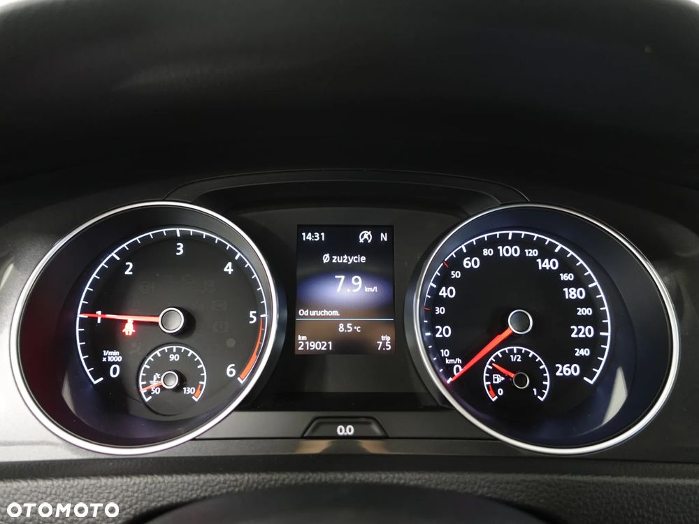 Volkswagen Golf 1.6 TDI SCR DSG Comfortline - 37