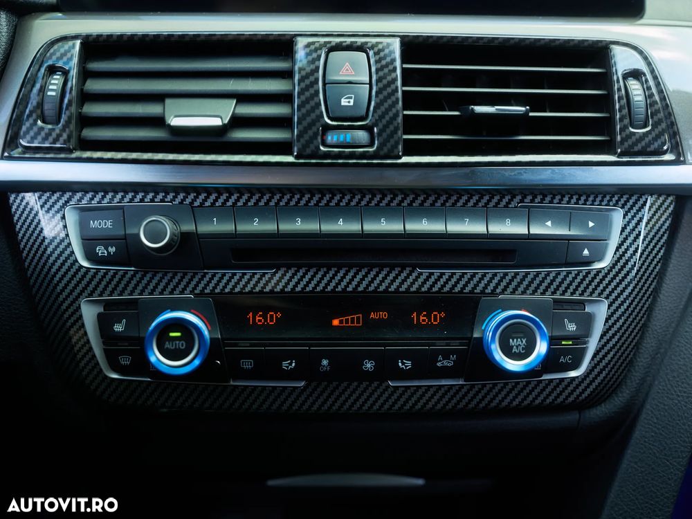 BMW Seria 3 318d Aut. Blue Performance Luxury Line - 23