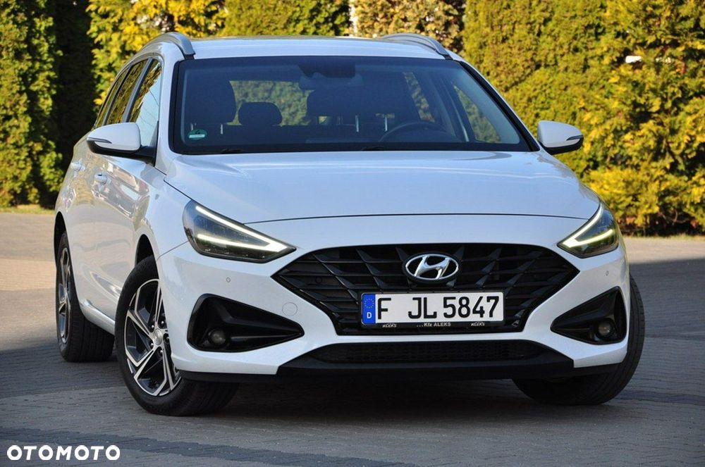 Hyundai i30 1.6 CRDI DCT EDITION 30+ - 8