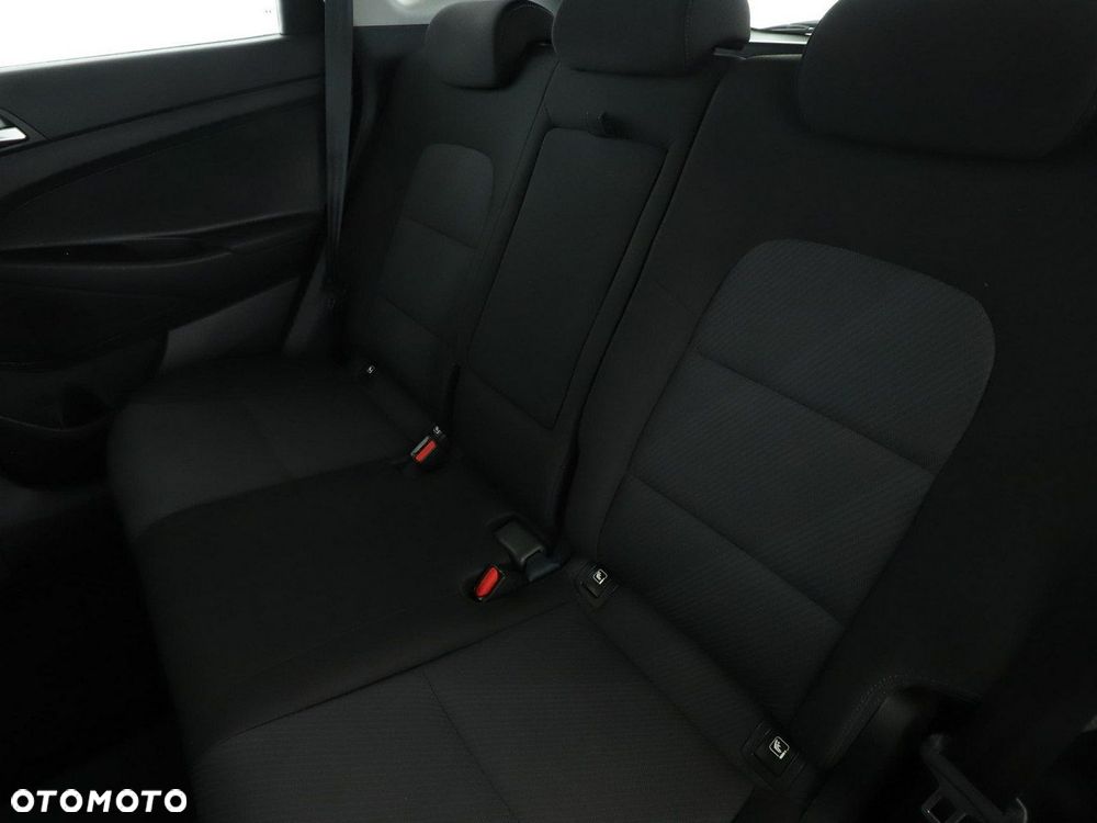 Hyundai Tucson 1.6 GDi 2WD Pure - 18