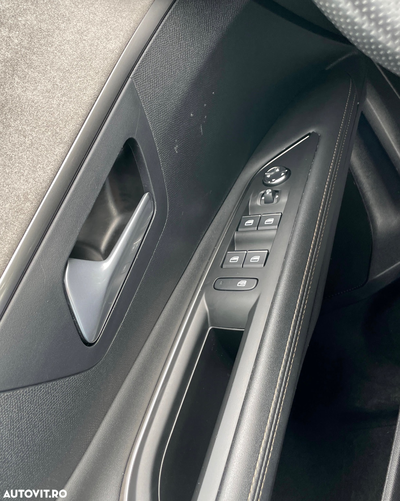 Peugeot 3008 PHEV EAT8 GT Pack - 24