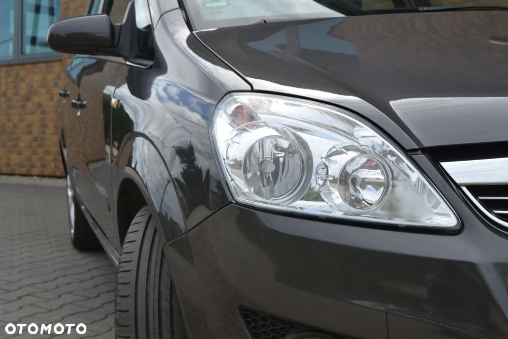 Opel Zafira 1.6 ecoFLEX Family - 9