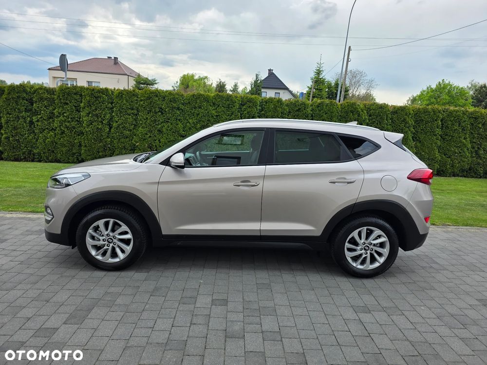 Hyundai Tucson blue 1.6 GDi 2WD Passion - 2