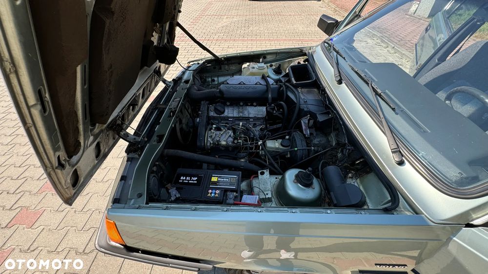 Volvo 340 1.6D DL Sedan - 6