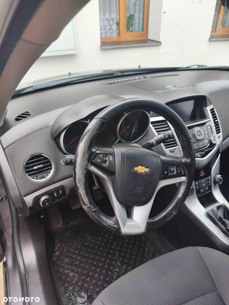 Chevrolet Cruze 2.0 D LT - 14