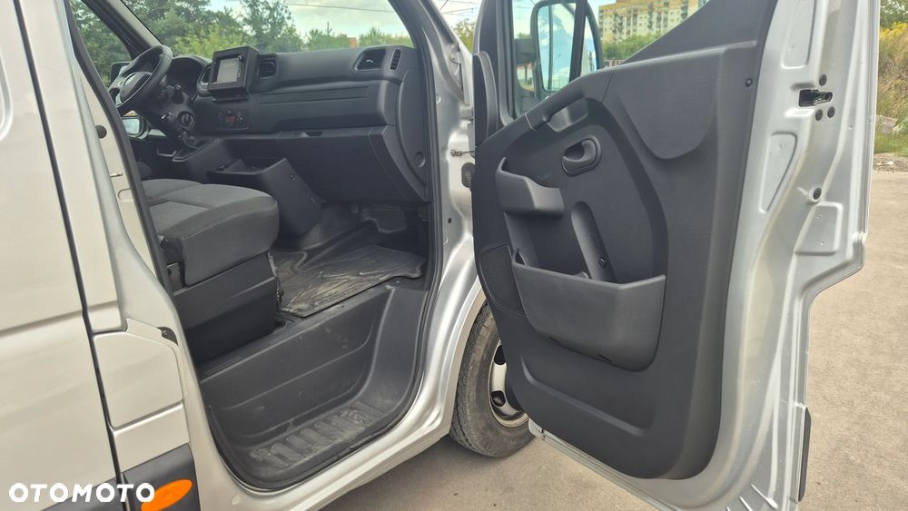 Renault Master - 15
