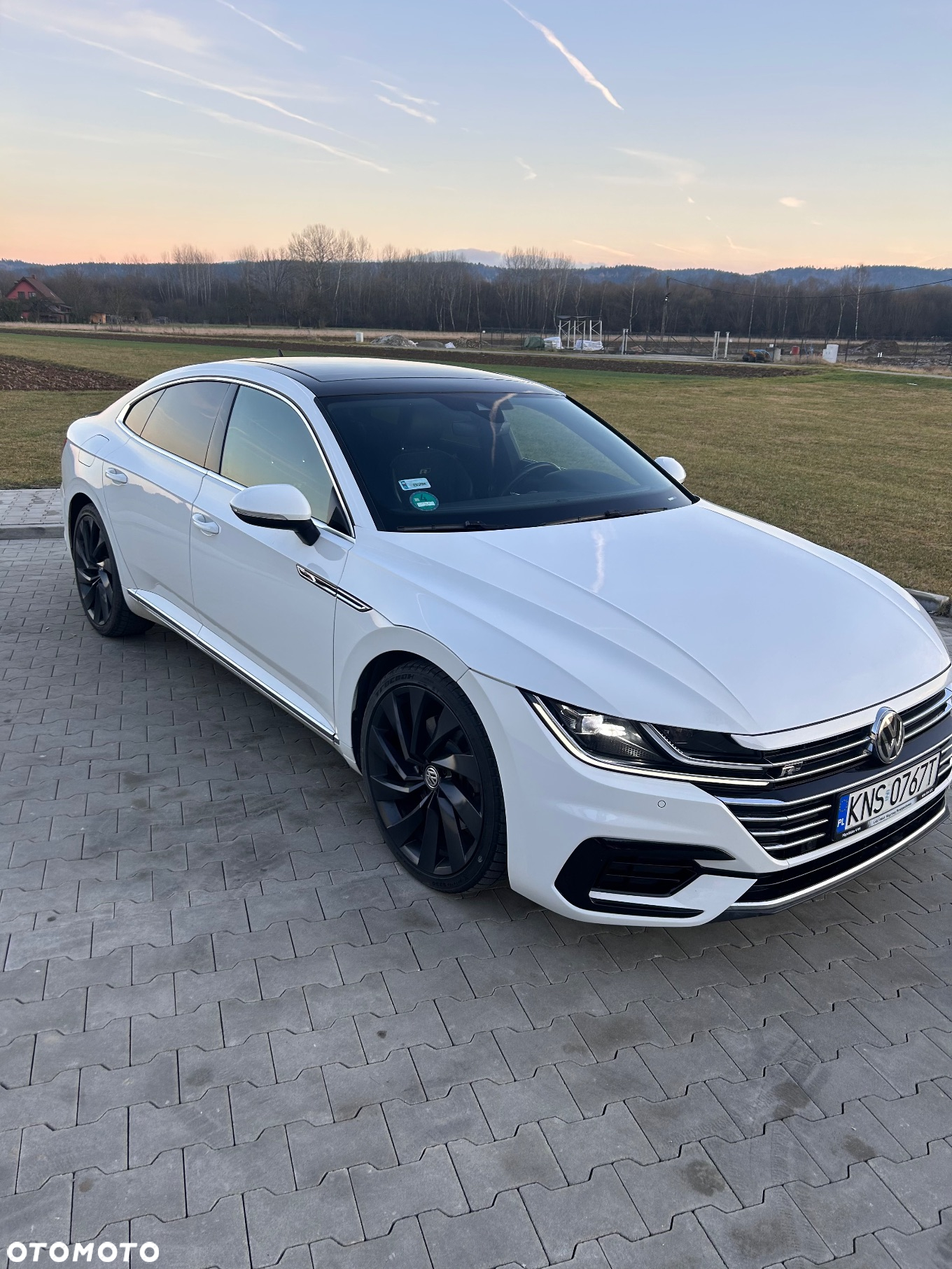 Volkswagen Arteon 2.0 TSI 4Motion R-Line DSG - 2
